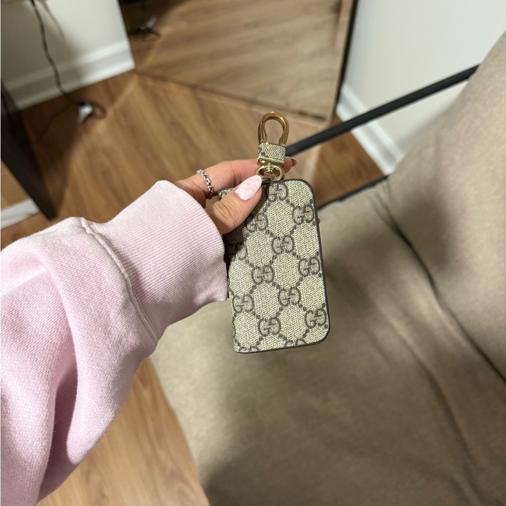 Beige Key Holder